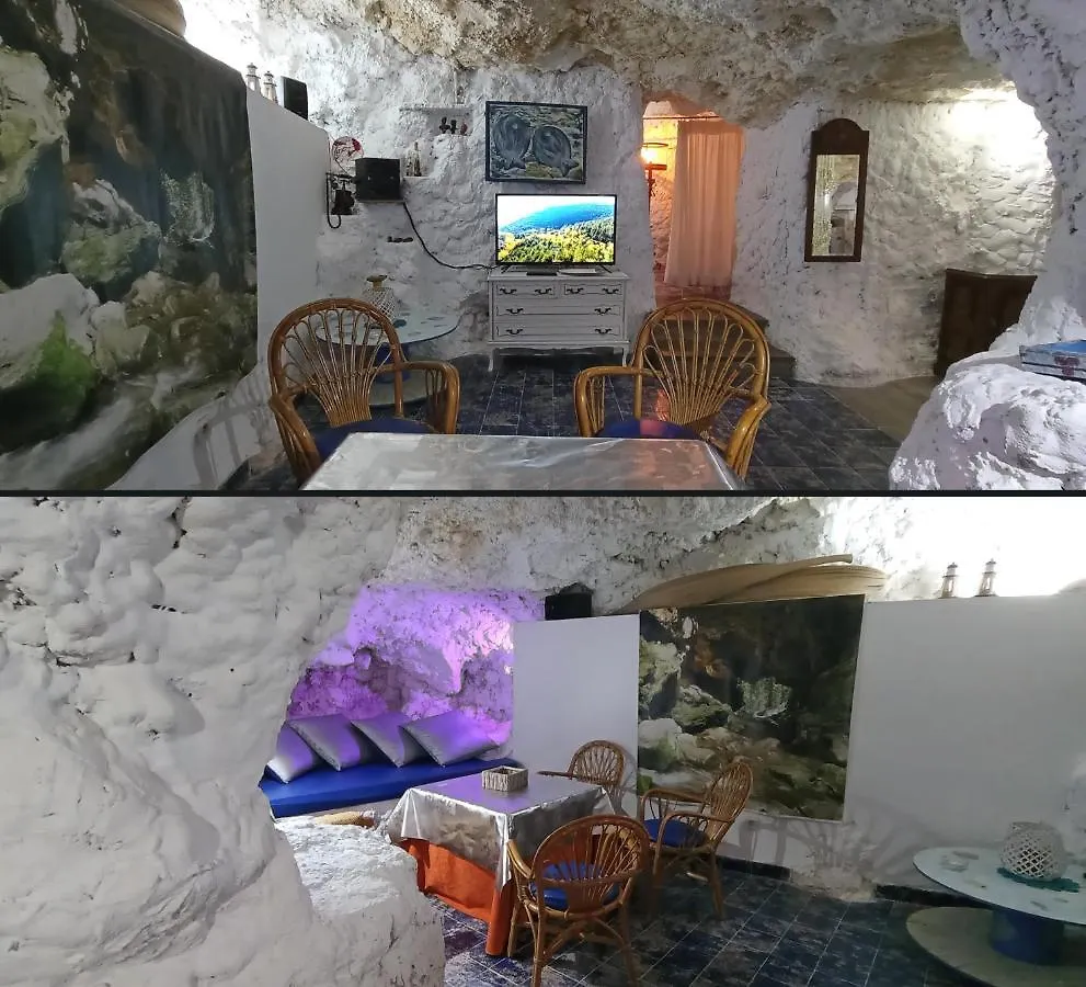 Mirasierra Bedmar y Garciez Holiday home